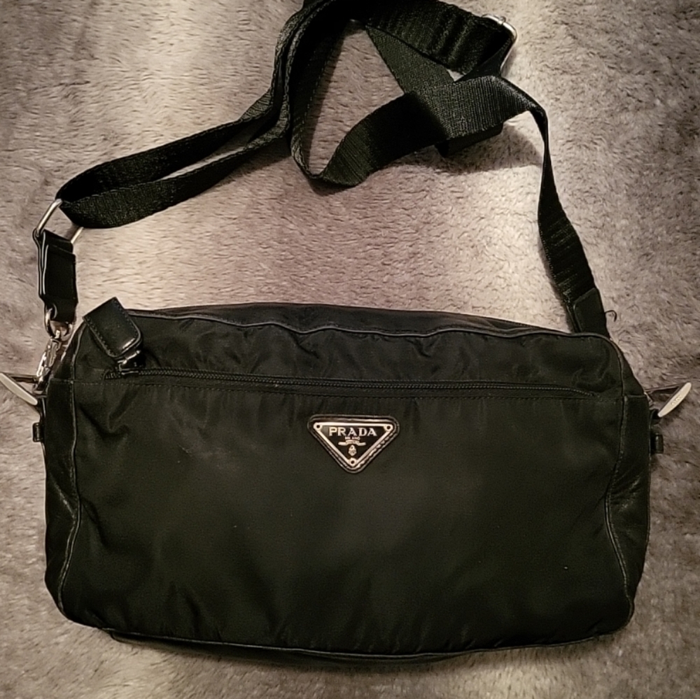 Prada Leather and Nylon bag - Picture 10 of 14